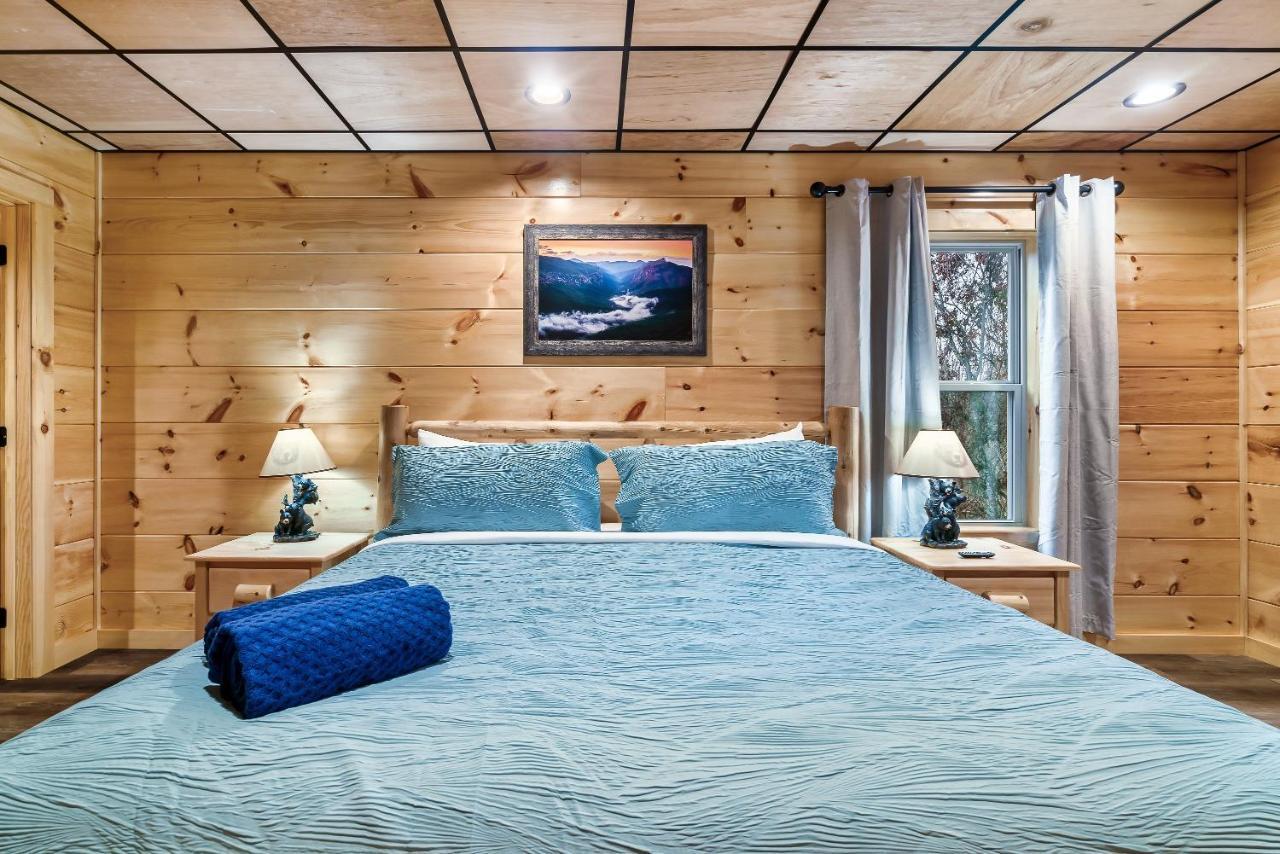 Mountains R Calling, Cozy Hideaway, King Beds, Hot-Tub, Arcade, Ev Ready Pigeon Forge Exterior photo